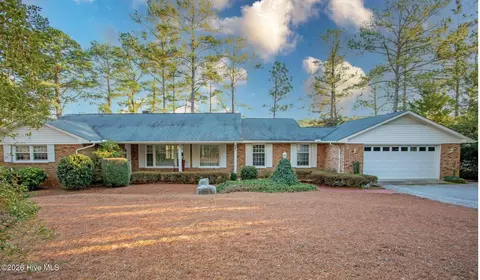 42 Shadow Ln, Whispering Pines, NC 28327