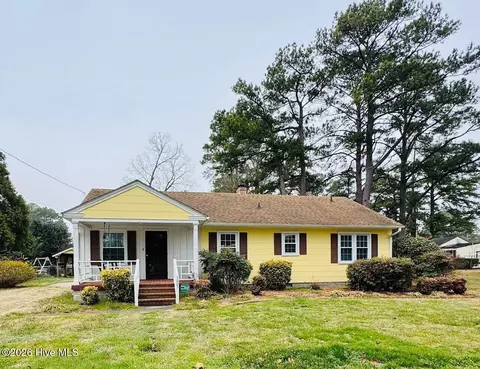 1605 Edgewood Dr, Elizabeth City, NC 27909