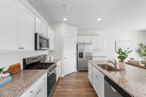 Kitchen - 641 Bushy Trail Loop SW, Supply, NC 28462 photo 1 of 5