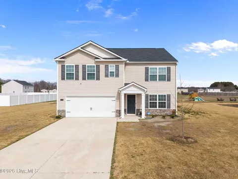 Exterior - 4072 Debbie Dr, Ayden, NC 28513 photo 1 of 2