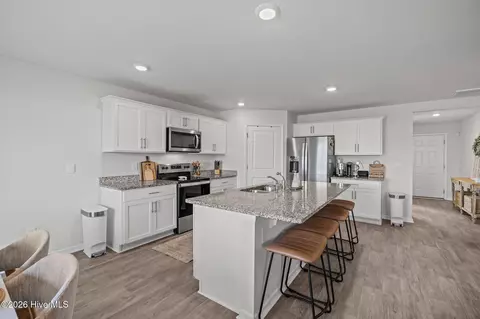 Kitchen - 4072 Debbie Dr, Ayden, NC 28513 photo 2 of 4