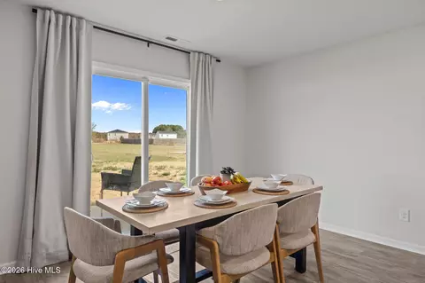 Dining - 4072 Debbie Dr, Ayden, NC 28513 photo 2 of 2