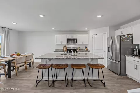 Kitchen - 4072 Debbie Dr, Ayden, NC 28513 photo 3 of 4