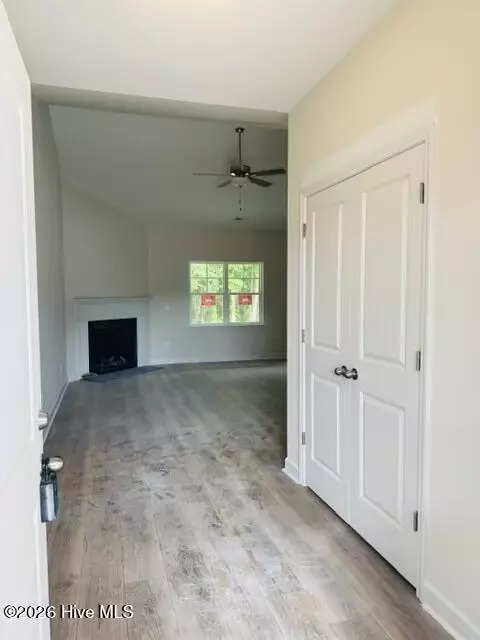 Entry Way - 313 Cotton Hill Pl, Hubert, NC 28539 photo 1 of 1