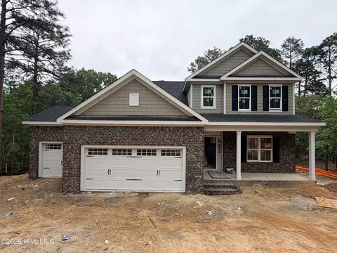 104 Tiverton Ct, Seven Lakes, NC 27376