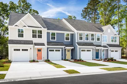 3194 Edgehill Dr, Navassa, NC 28451