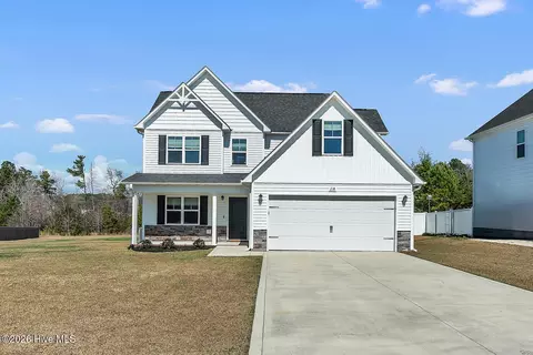 218 Purple Martin Dr, Hubert, NC 28539