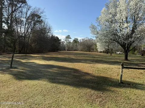 103 Raccoon, Washington, NC 27889