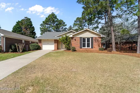 210 Pinehurst Trace Dr, Pinehurst, NC 28374 photo 3