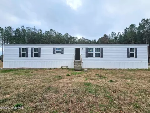 801 Gapway Church Rd, Tabor City, NC 28463
