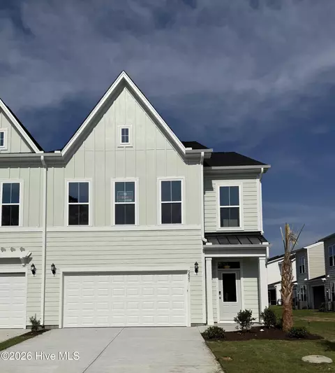 5621 Palm Tree Pl, Leland, NC 28451