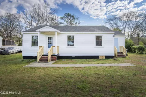 2229 Saint Andrew St, Tarboro, NC 27886