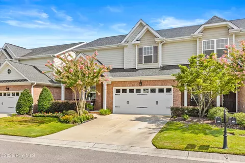 424 Newcastleton Dr, Wilmington, NC 28412