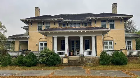 420 Shannon Rd, Red Springs, NC 28377