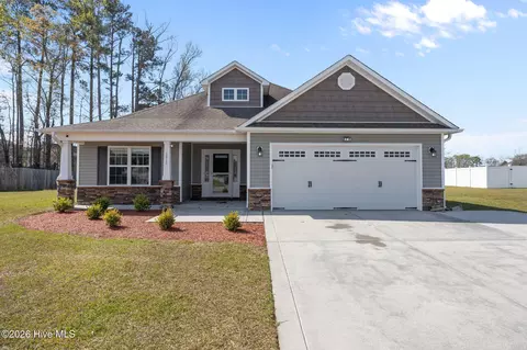 2812 Cresset Dr, Winterville, NC 28590