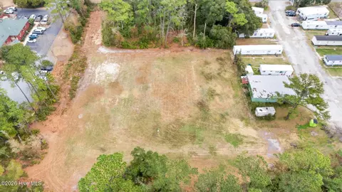 1228 N Lord St, Southport, NC 28461