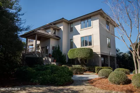 403 Beach Rd N, Wilmington, NC 28411