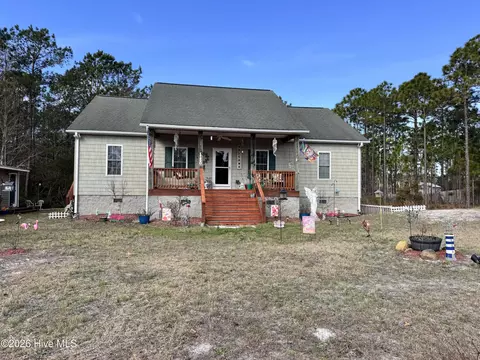 1180 Springdale Rd, Southport, NC 28461