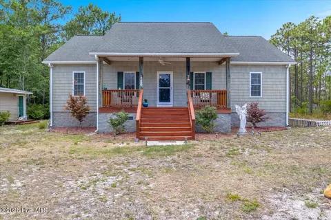 1180 Springdale Rd, Southport, NC 28461