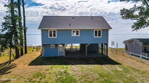 3465 Janiero Rd, Arapahoe, NC 28510