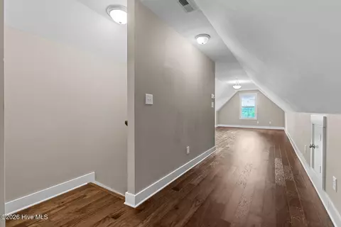 Entry Way - 105 Nautical Wave Rd, Hubert, NC 28539 photo 3 of 5
