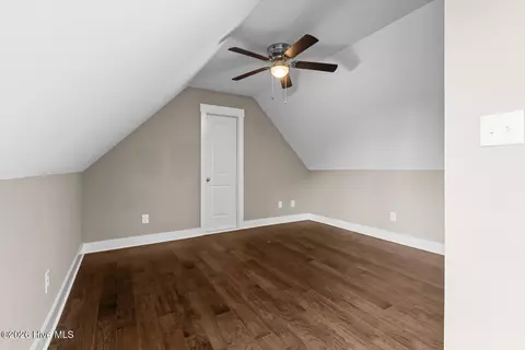 Bedroom - 105 Nautical Wave Rd, Hubert, NC 28539 photo 2 of 6