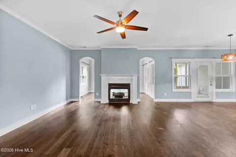 Living - 105 Nautical Wave Rd, Hubert, NC 28539 photo 1 of 6