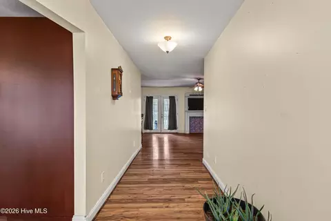 175 Thomas Loop Rd, Jacksonville, NC 28540 photo 5