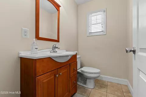 175 Thomas Loop Rd, Jacksonville, NC 28540 photo 17