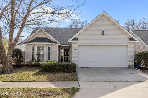 1205 Wyngate Dr, Greenville, NC 27834