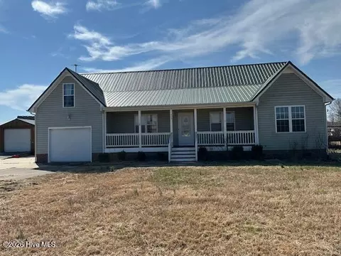 399 Horseshoe Rd, South Mills, NC 27976