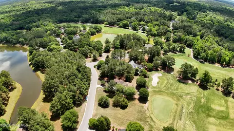 172 Cedar Point Dr, Wallace, NC 28466 photo 3