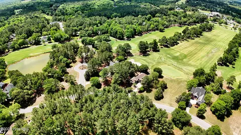 172 Cedar Point Dr, Wallace, NC 28466 photo 8