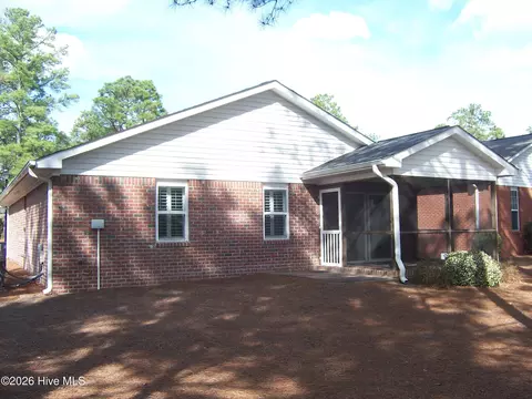 Exterior - 535 Pinehurst Trace Dr, Pinehurst, NC 28374 photo 4 of 4