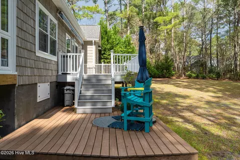 Exterior - 205 E Loon Ct, Hampstead, NC 28443 photo 8 of 17