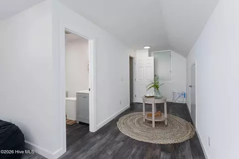 Entry Way - 205 E Loon Ct, Hampstead, NC 28443 photo 4 of 4