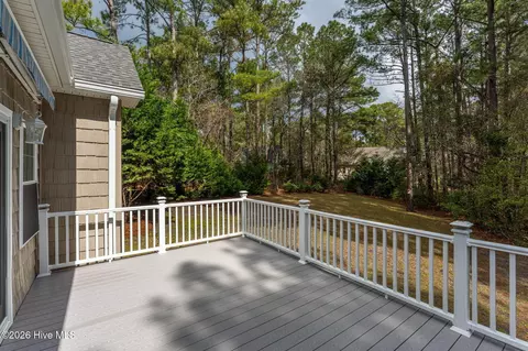 Exterior - 205 E Loon Ct, Hampstead, NC 28443 photo 10 of 17