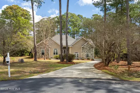 Exterior - 205 E Loon Ct, Hampstead, NC 28443 photo 16 of 17