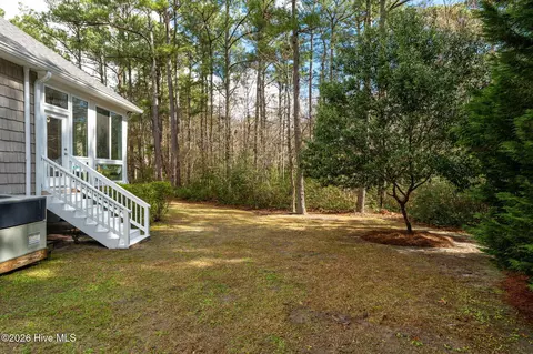 Exterior - 205 E Loon Ct, Hampstead, NC 28443 photo 6 of 17