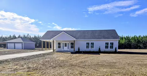 2573 Grifton Hugo Rd, Hookerton, NC 28538