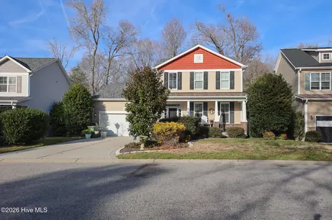 202 Peggys Trce, Sneads Ferry, NC 28460