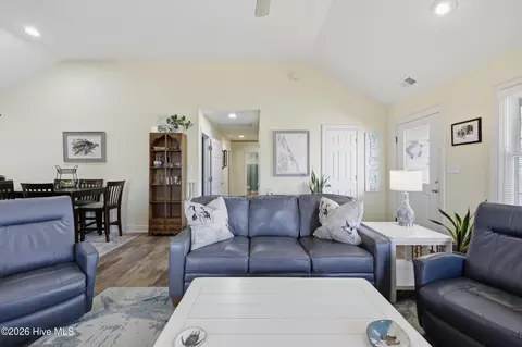 103 Captain Hobbs Ct, Kitty Hawk, NC 27949 photo 9
