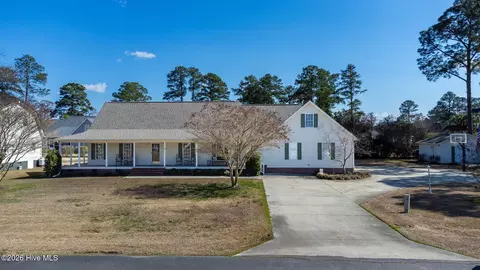 76 Wrexham Pl, Elizabethtown, NC 28337