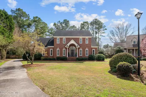 301 Wexford Pl, Trent Woods, NC 28562