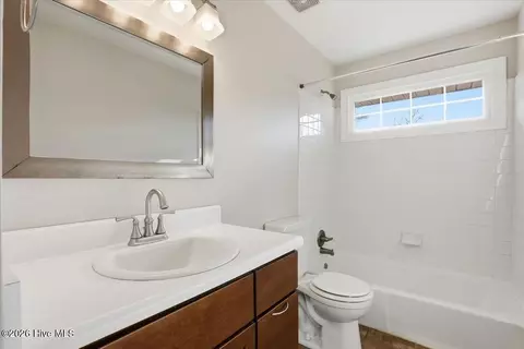 Bath - 133 Crescent St, Pine Level, NC 27568 photo 1 of 1