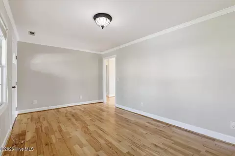 Living - 133 Crescent St, Pine Level, NC 27568 photo 3 of 6