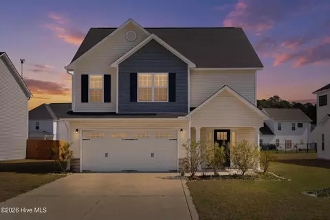 433 Nantucket Trl, Sneads Ferry, NC 28460