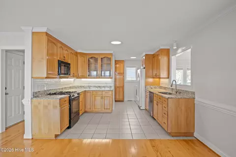 Kitchen - 314 E Bayside Dr, Chocowinity, NC 27817 photo 1 of 4