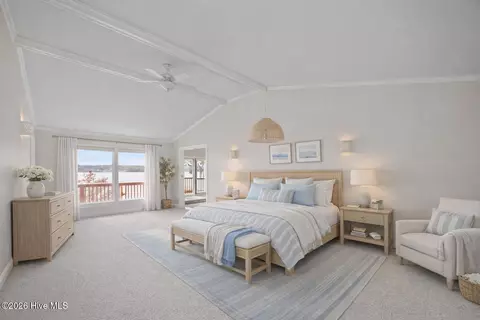 Bedroom - 314 E Bayside Dr, Chocowinity, NC 27817 photo 2 of 4