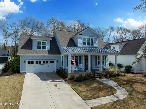 3726 White Cliffs Dr, Castle Hayne, NC 28429